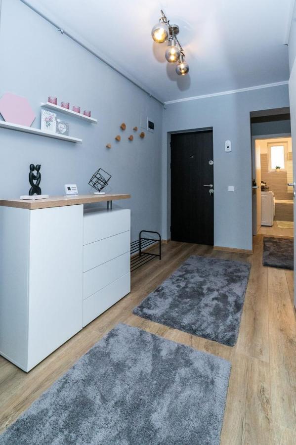 RîşnovApartament Luxury Miruna公寓 外观 照片